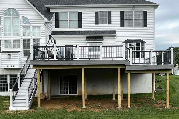 Deck Installation Contractors