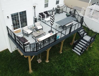 experienced-custom-deck-contractors Experienced Custom Deck Contractors